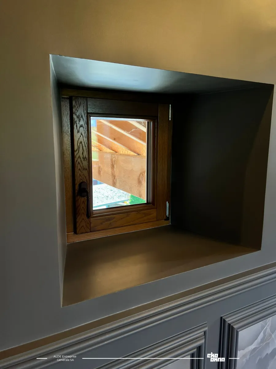 Naturo 68 Farbe: NUSSBAUM Holzart: EICHE