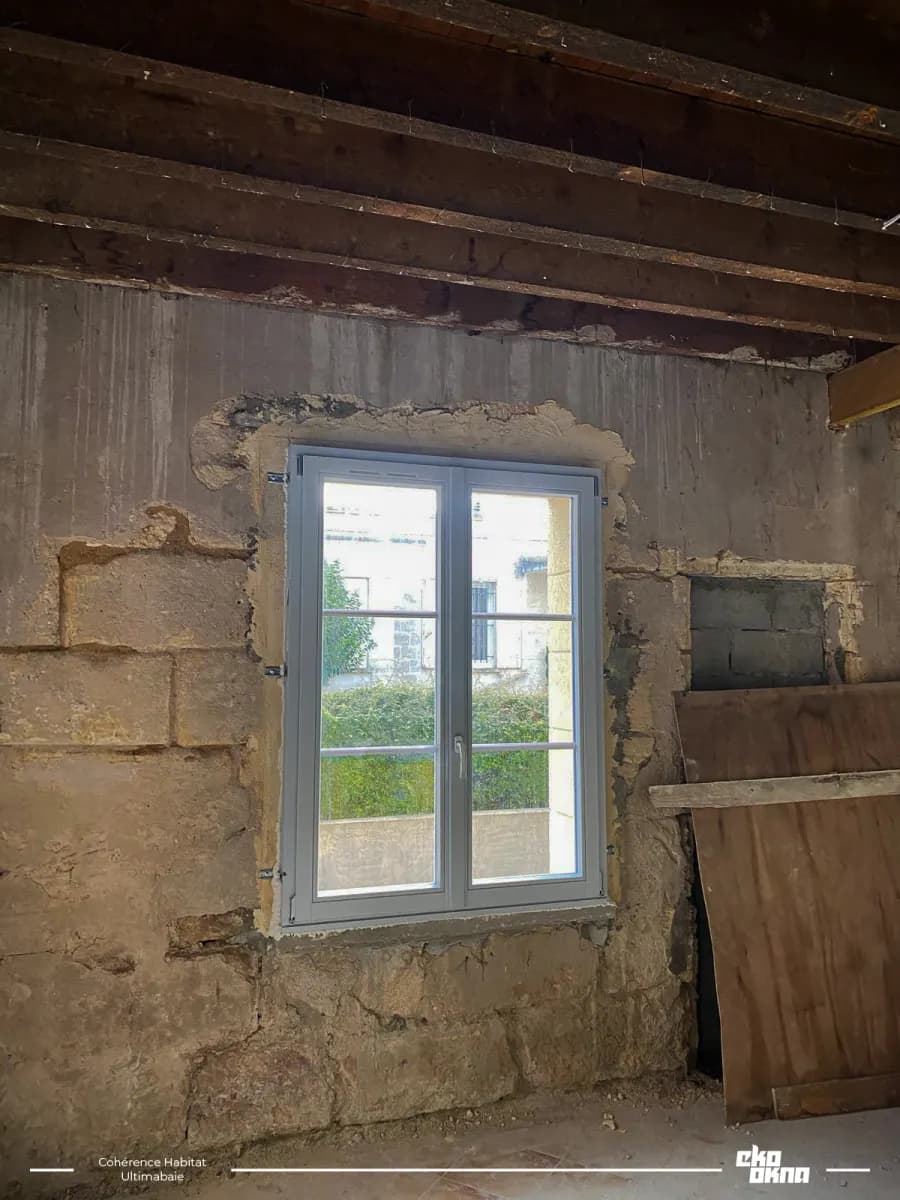 Naturo 68, kolor: RAL 7035, Holzart: KIEFER
